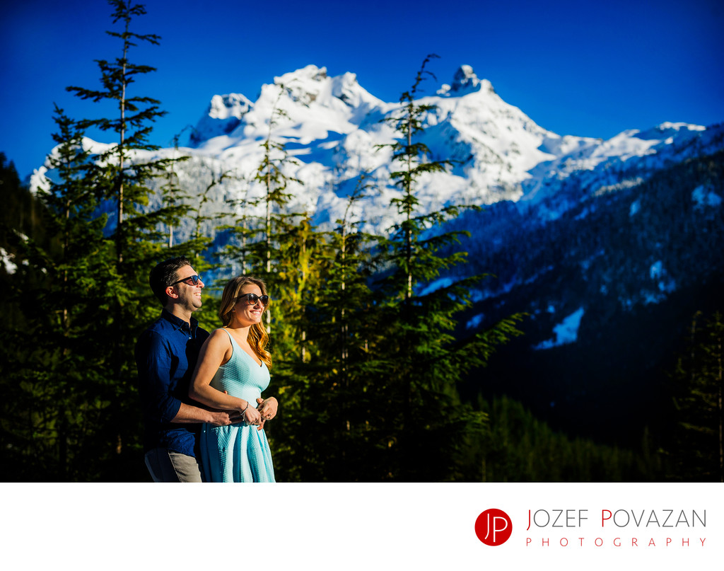 Sea To Sky Gondola Winter Engagement Scenic Portraits