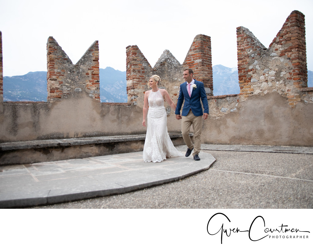 Wedding by the turrets by Lake Garda