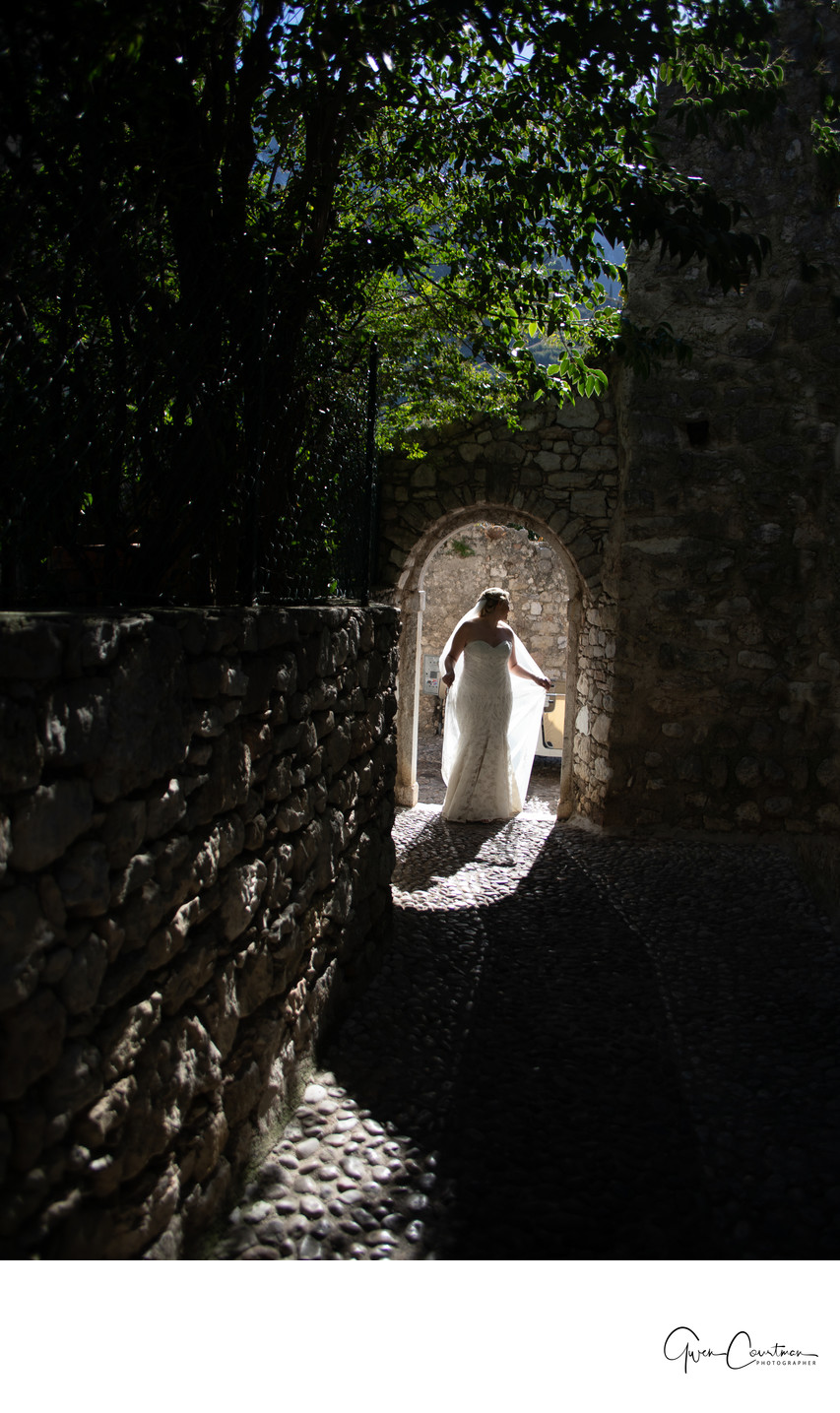 Simply Glowing Bride, Malcesine Castle Wedding.