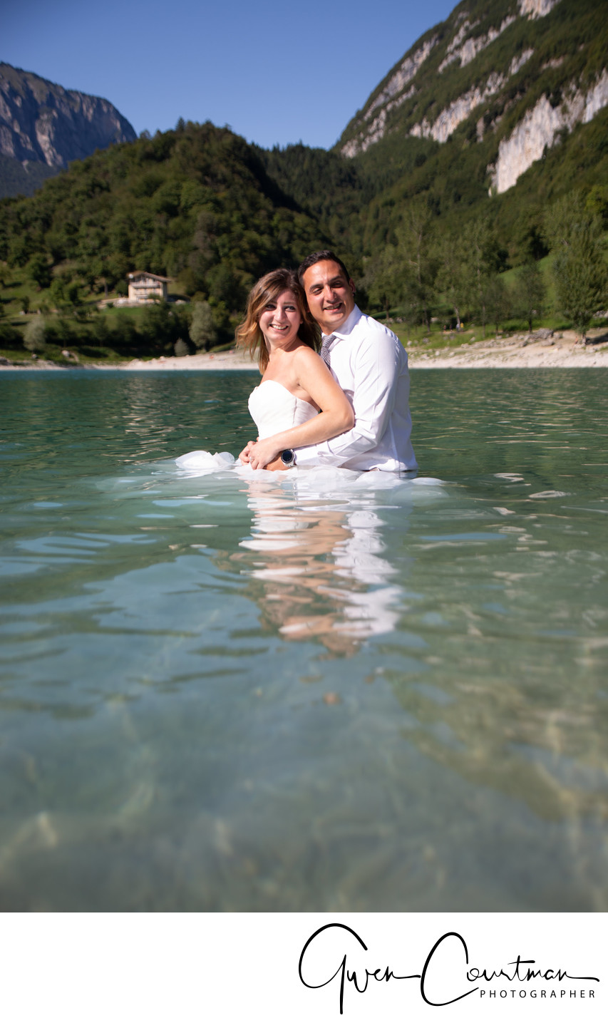 Fun Drown the gown photos in Italy, Lake Garda