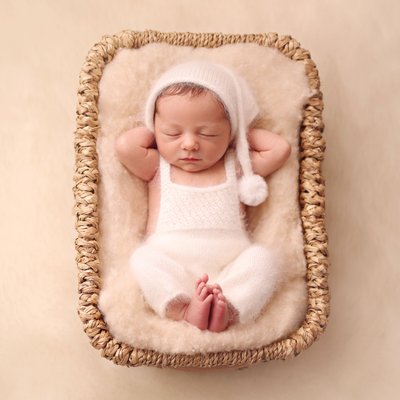 Mira Mesa newborn photographer, baby with sleepy cap
