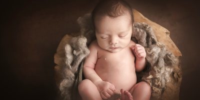 Arlington baby photographer located in Mansfield