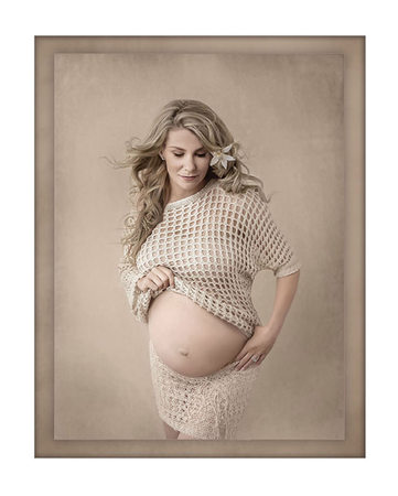 High fashion maternity photography