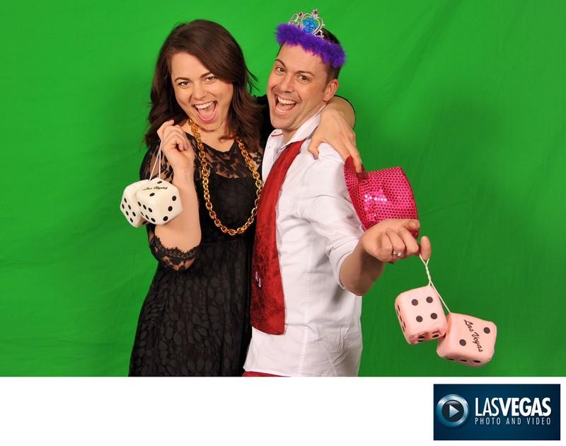 corporate event photographer green screen couple before