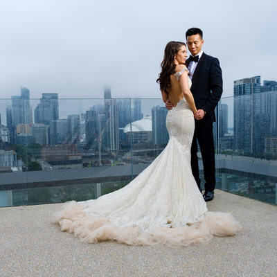 Bride and Groom on Rooftop of Thompson Hotel in Toronto