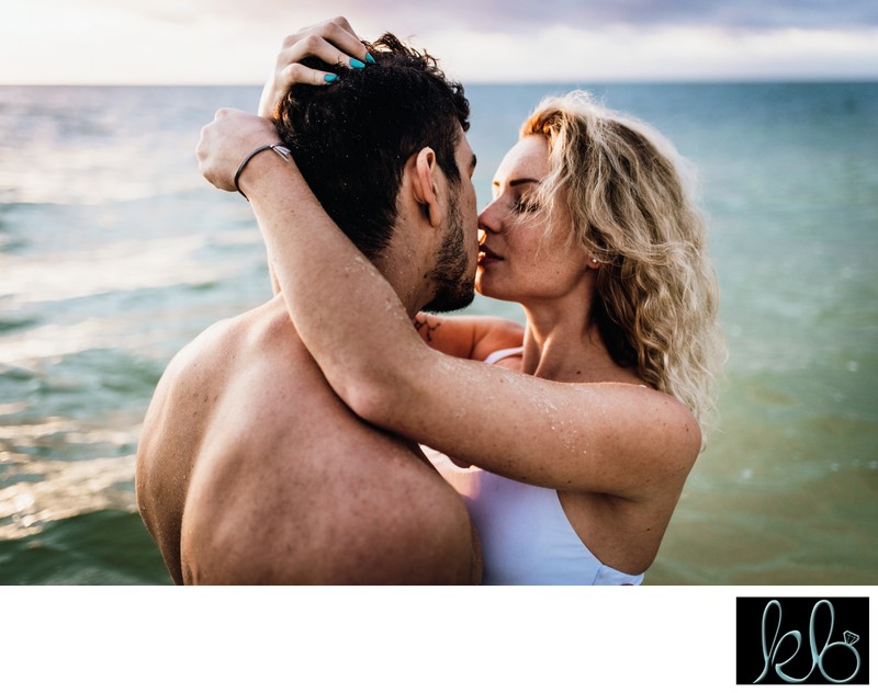 Girl Hugs Guy in the Caribbean Ocean Girl Hugs Guy in the Caribbean Ocean