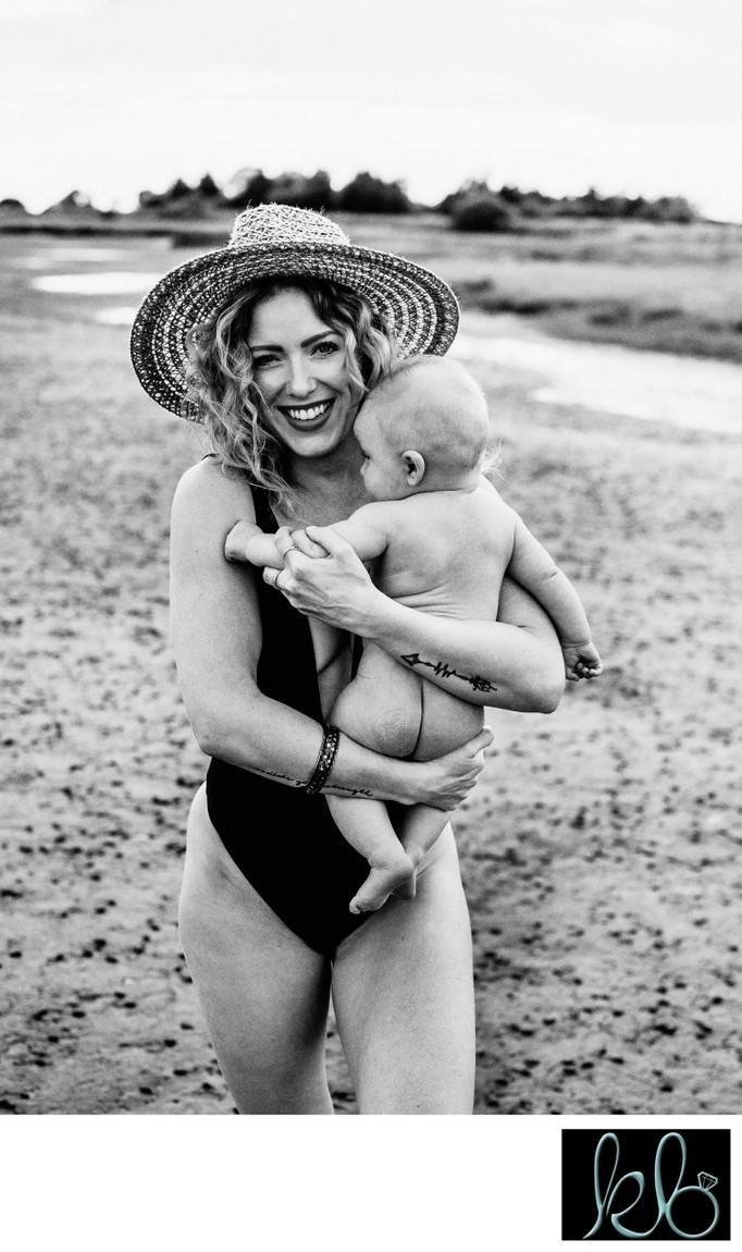 Family Beach Photos at Mud Bay Family Beach Photos at Mud Bay
