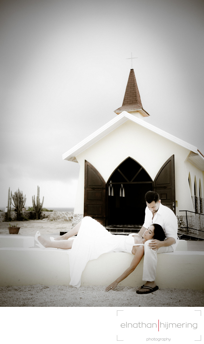 bride groom alto vista chapel aruba
