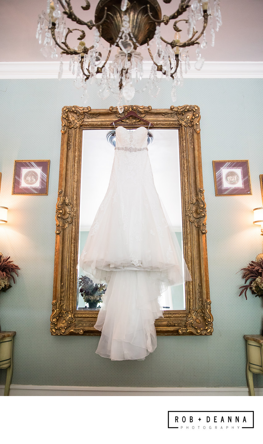 Memphis Wedding Photographer Cedar Hall Dress