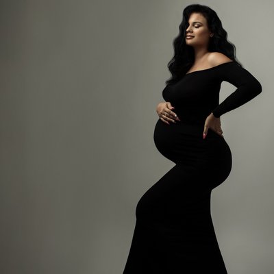 Beautiful Amsterdam Maternity Portrait Photographer