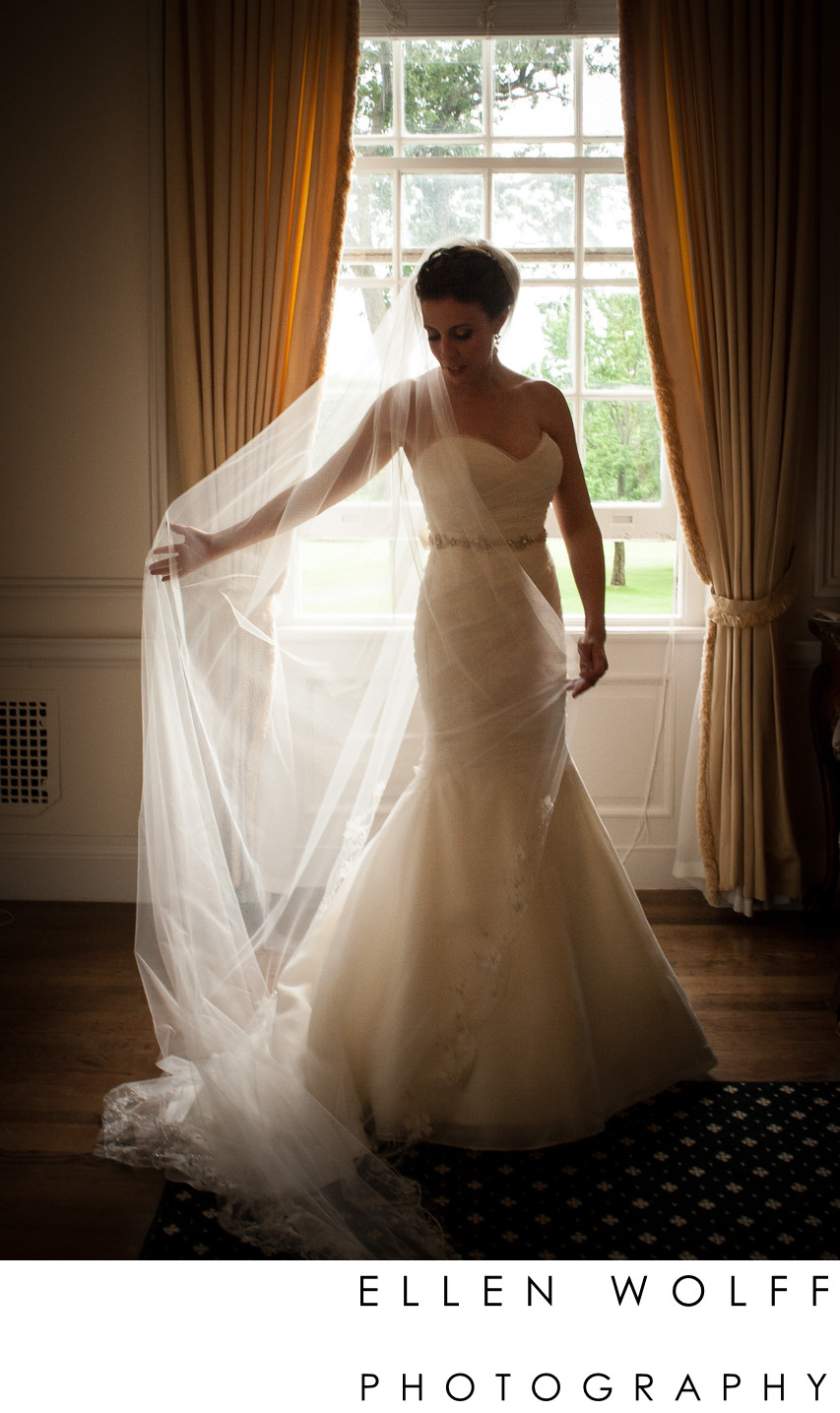 Muttontown Country Club bride