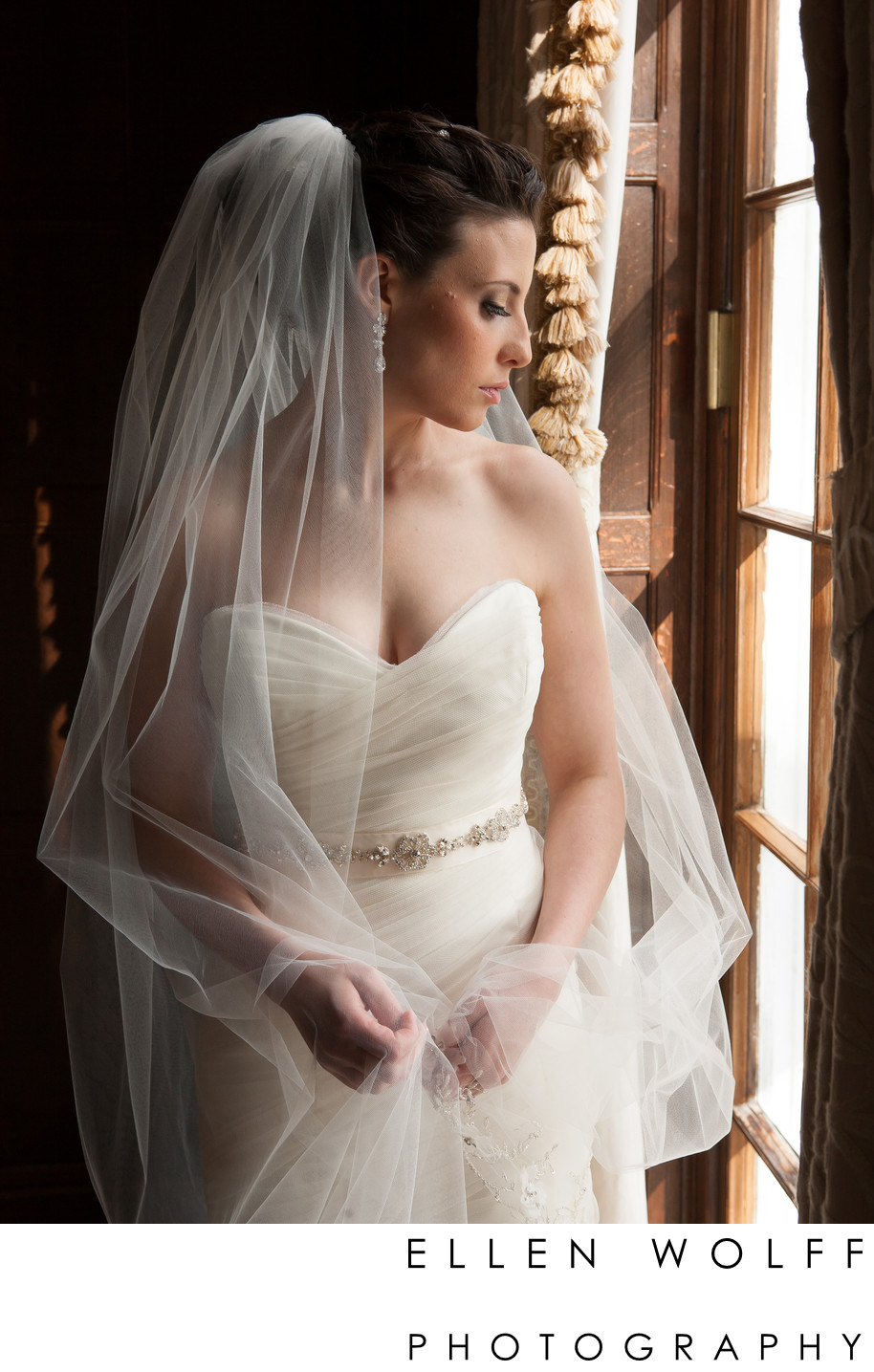 portrait of a bride at the muttontown country club