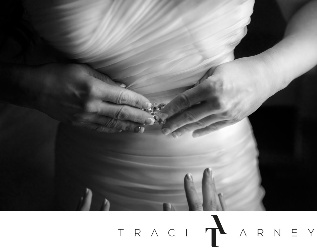 Getting Ready in Burlington, NC by Traci Arney Photography