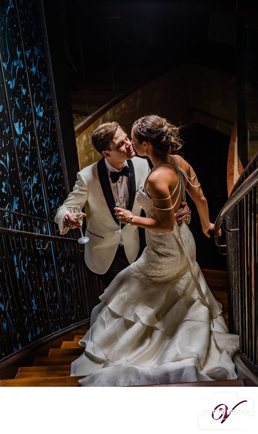 Wedding Photo at Trevi Stairway Caesars Forums Shops 