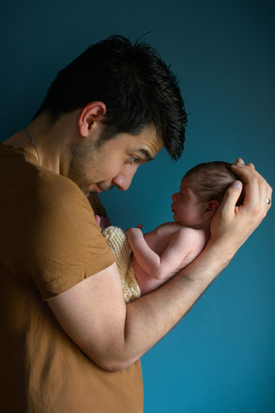 Newborn Photo Shoot Including Dad