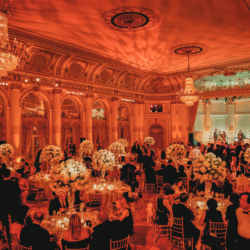 Wedding Pictures at the Plaza Hotel In New York Wedding Pictures at the Plaza Hotel In New York