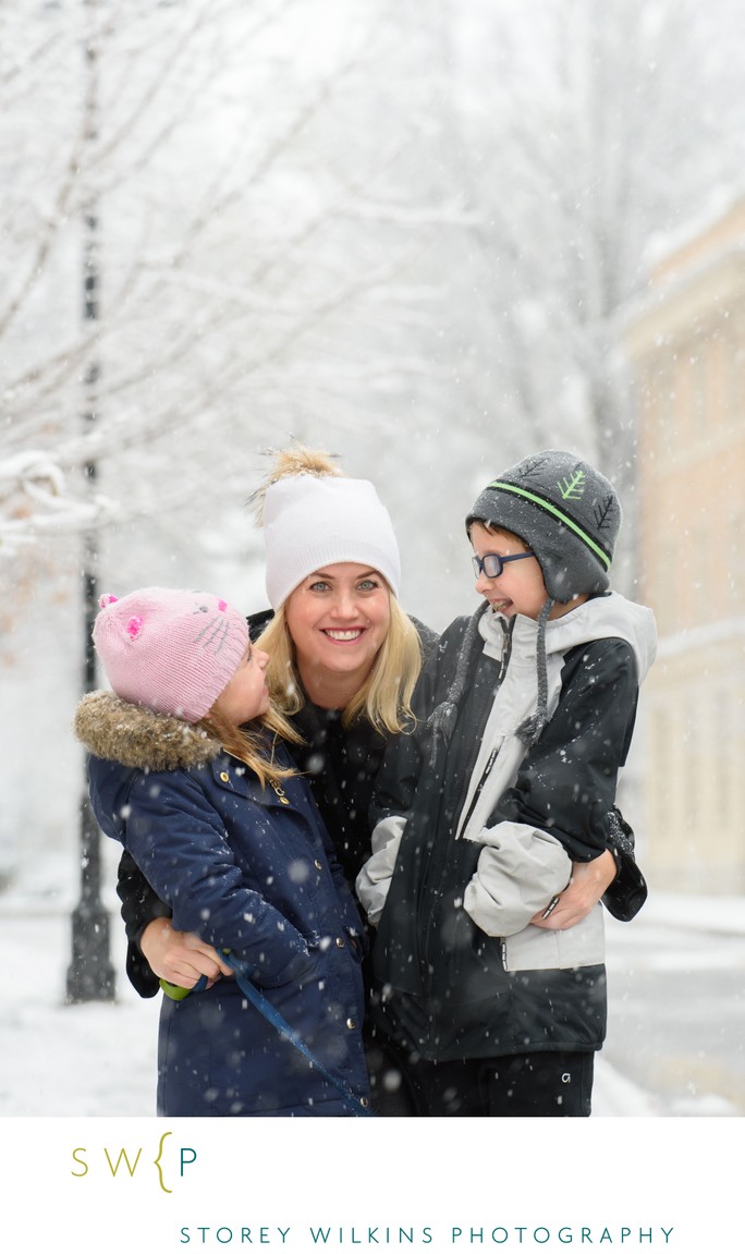 Fun Outdoor Winter Professional Portrait Fun Outdoor Winter Professional Portrait