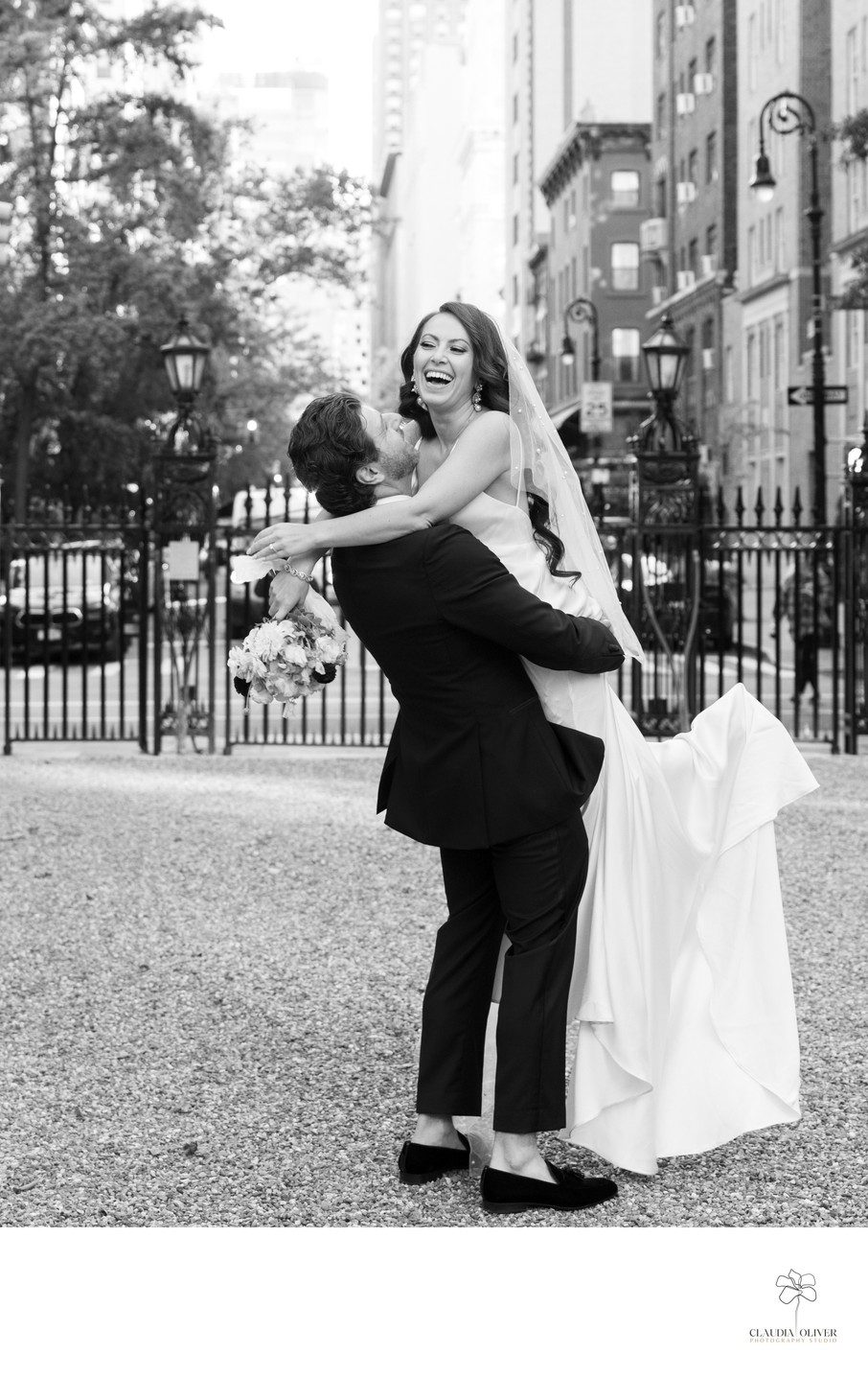 NYC wedding photos: Grammercy Park
