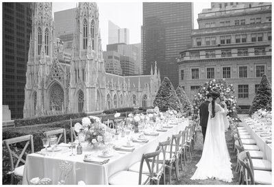 Wedding Photographer NYC: 620 Loft and Garden Wedding