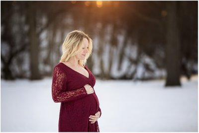 Winter Jewel: Maternity Photos