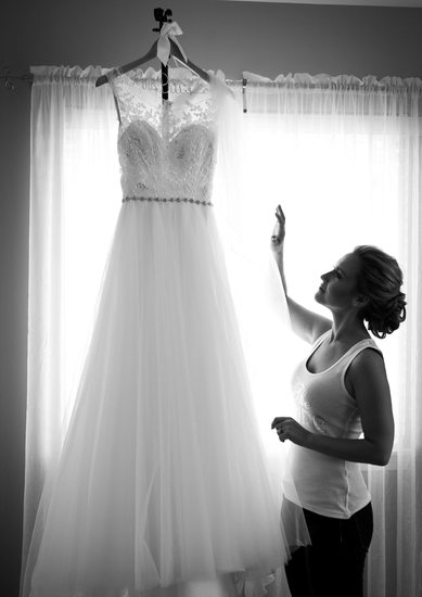 Getting Ready: Brides Dress Hanging
