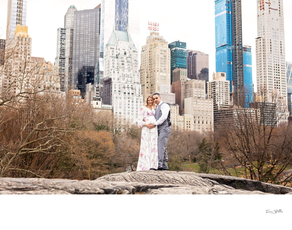 Best Central Park NYC Maternity Photos