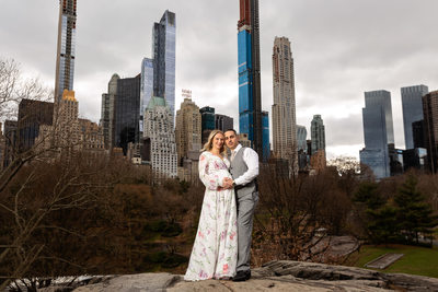 Best Central Park NYC Maternity Pictures