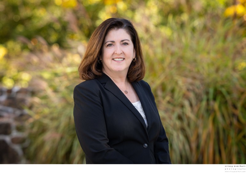 Professional Headshot Portraits Outdoors Professional Headshot Portraits Outdoors