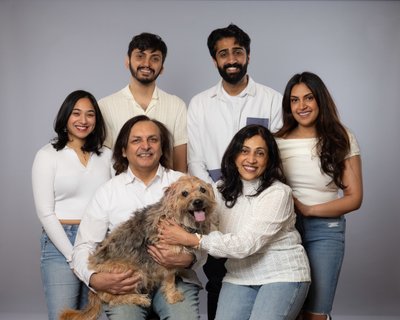 Family Photos with Aging Dog