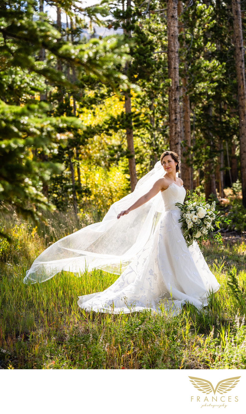 Breckenridge Colorado wedding photography outdoor bride