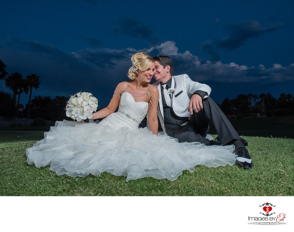 Revere Golf Course Las Vegas Wedding Photographer | Wedding Photo of the couple enjoying a moment together | Vegas Weddings|Images by EDI