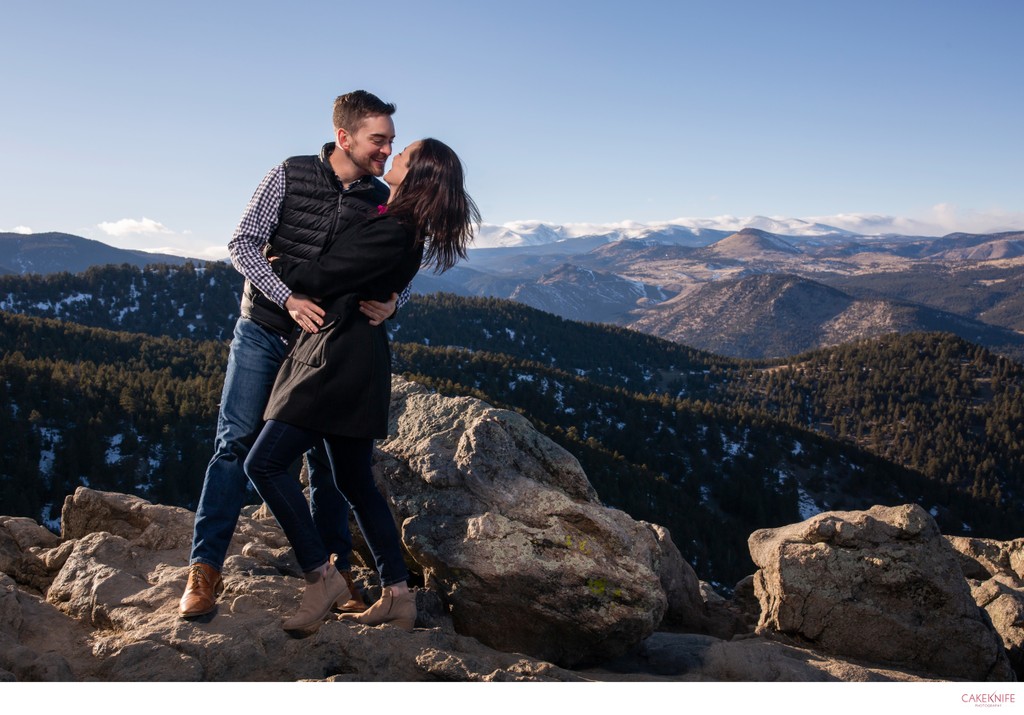 Lost Gulch Lookout Engaged Couple Photoshoot