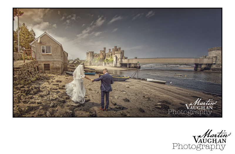 Conwy castle wedding photography by Martin Vaughan