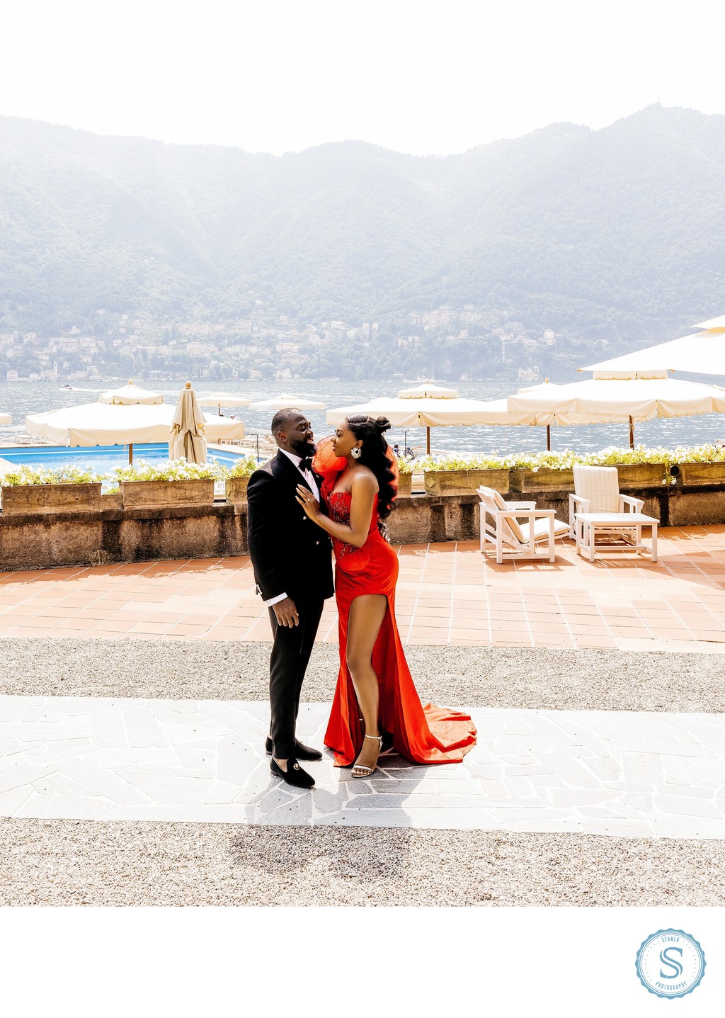 Villa d’Este Engagement Photo