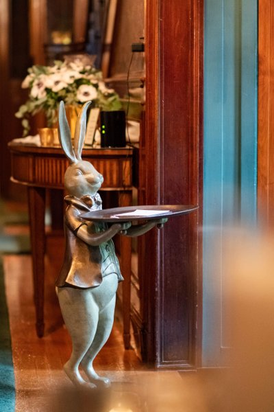 bunny statue at lord thompson manor