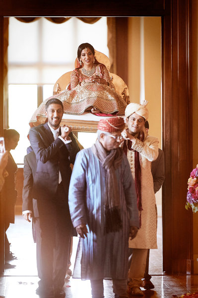 Indian Bride's Entrance, Maharani Style - Paalki