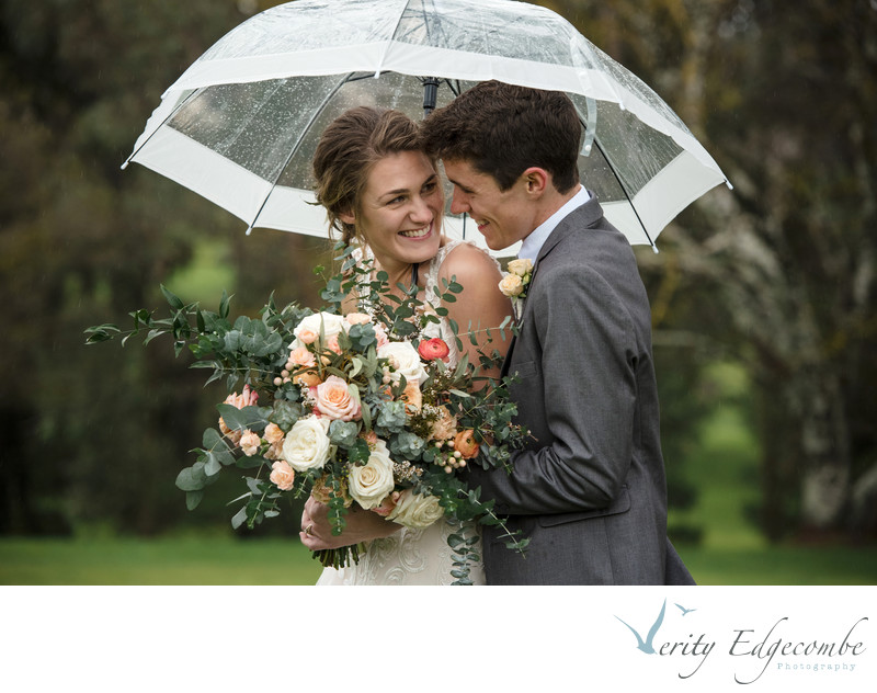Tips For Having A Fabulous Rainy Wedding Day