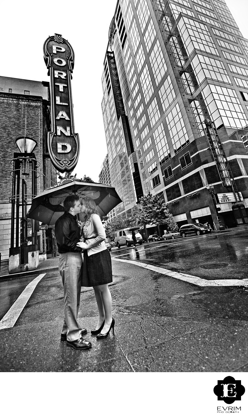 Portland Sign Engagement Picture