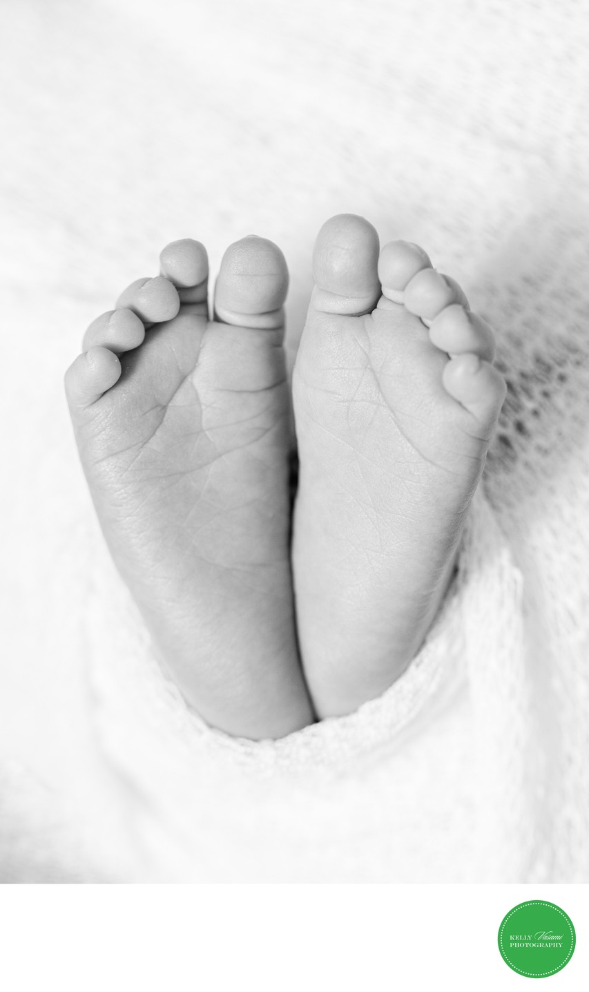 baby photoshoot hospital Westchester newborn