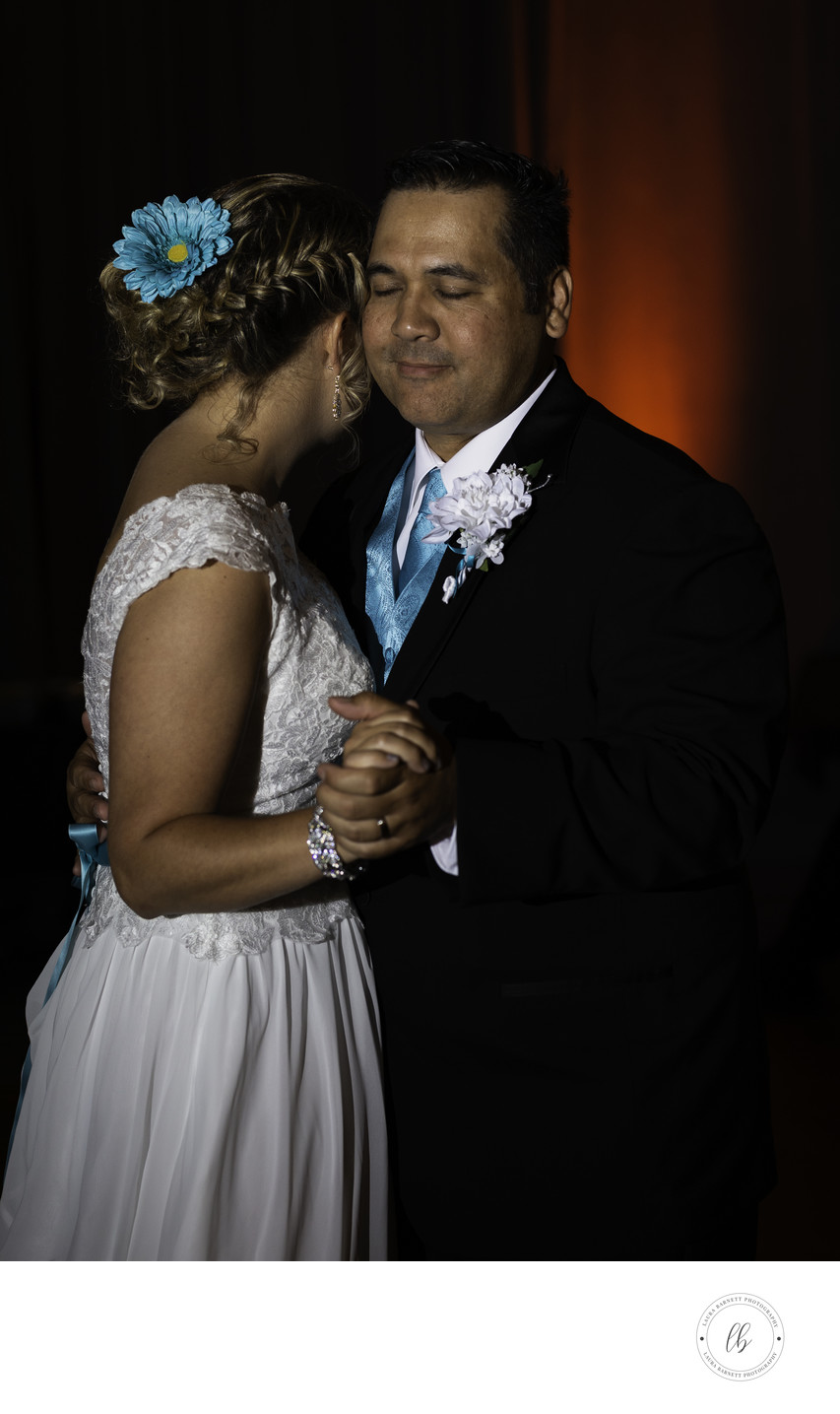 Las Vegas Wedding bride and groom dance