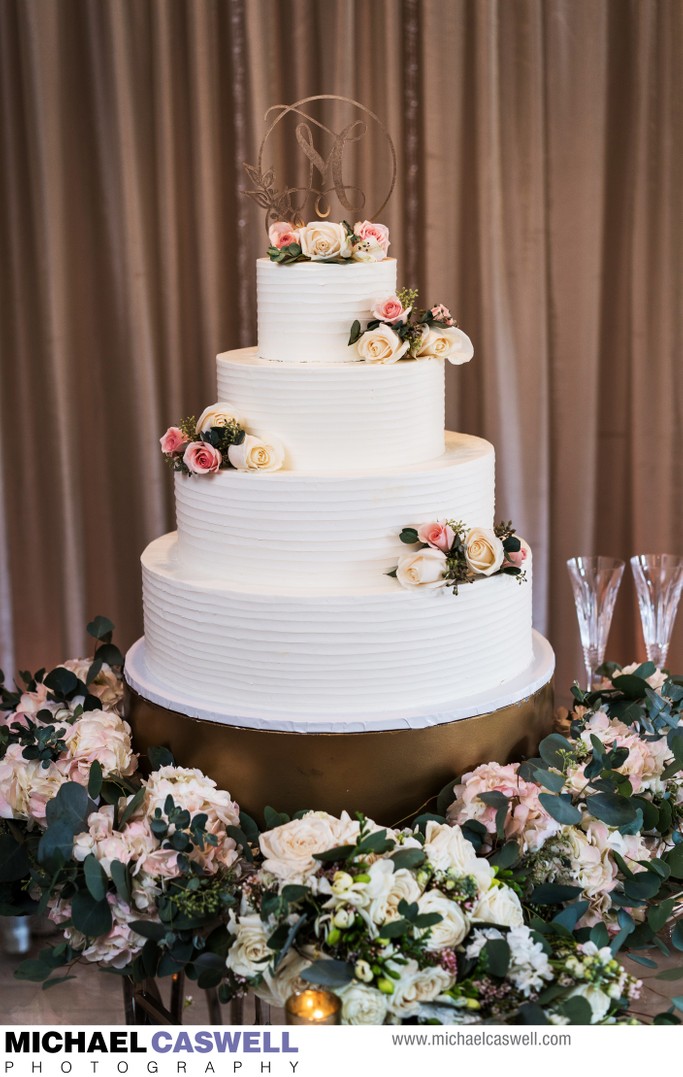 La Louisianne Wedding Cake at Southern Oaks