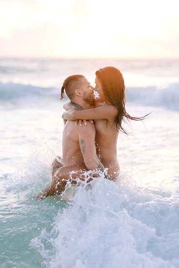 Steamy Beach Couples Session