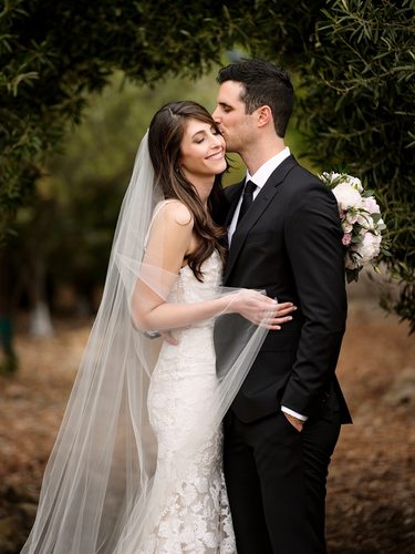 Stunning Bride with Veil - Los Angeles Wedding, Mitzvah & Portrait Photographer - Next Exit Photography