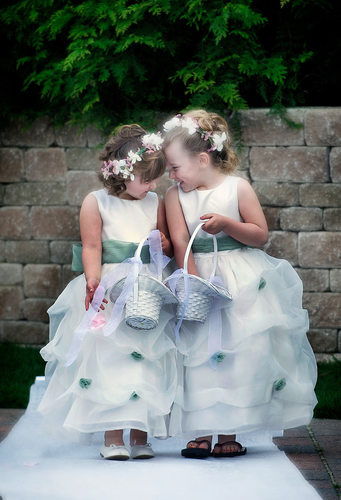 Cute Flower Girl Pictures Long Island NYC