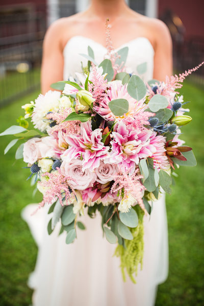 Gorgeous pink wedding bouquet VT