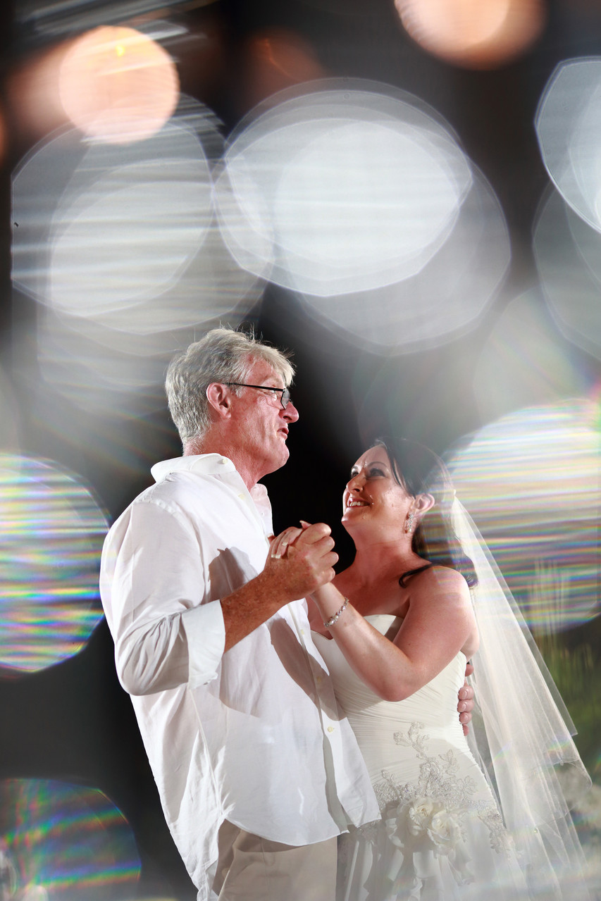 Dad and Bride Dance in Wedding bali