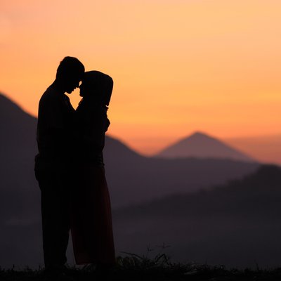 Best Sunrise Honeymoon Photography in Bali