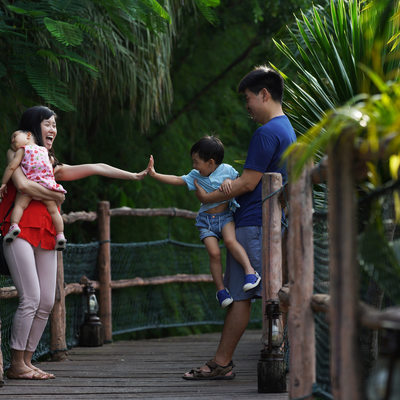 Bali Zoo Family Photography