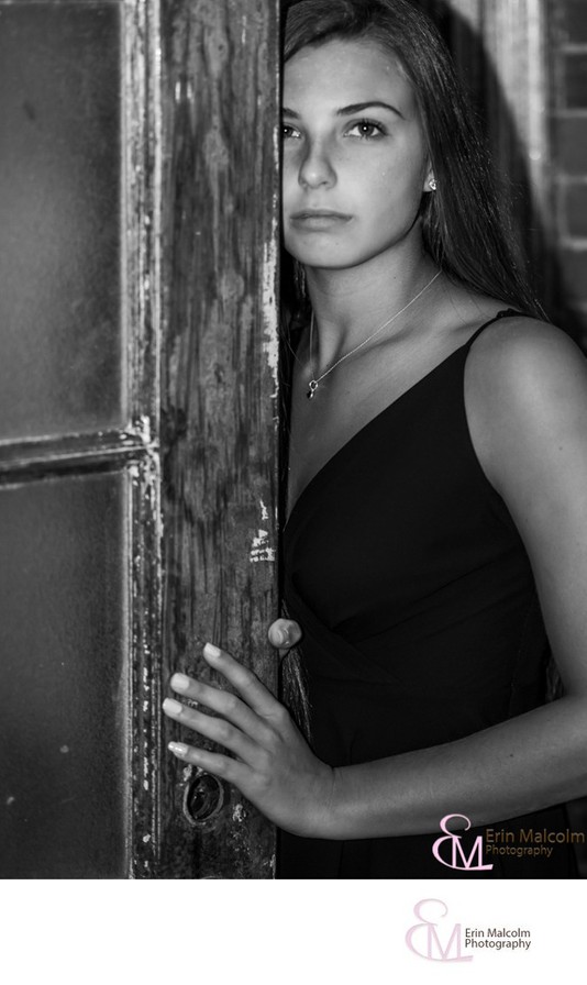 Saratoga Park Senior Portrait Photographer Saratoga Park Senior Portrait Photographer
