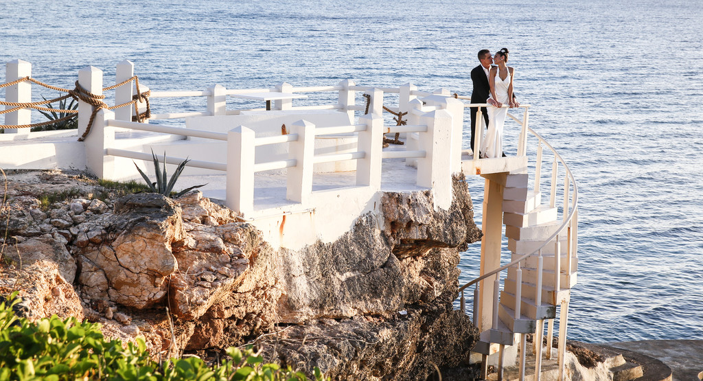 Top wedding photographer Viceroy Anguilla